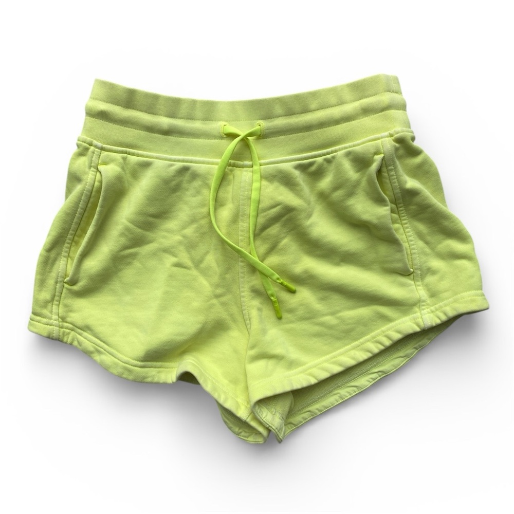 Lululemon Inner Glow HR Short 3" Neon Wash - Yellow / size 2